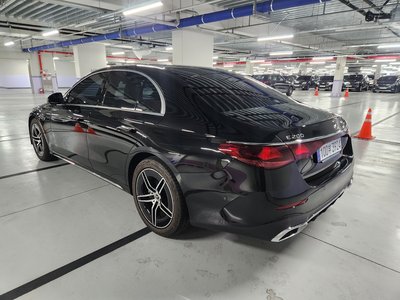 MERCEDES-BENZ E-CLASS - 4