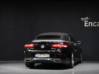 MERCEDES-BENZ E-CLASS - 4