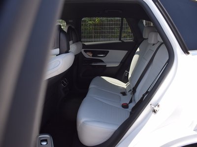 2025 Mercedes-BENZ GLC 照片 3