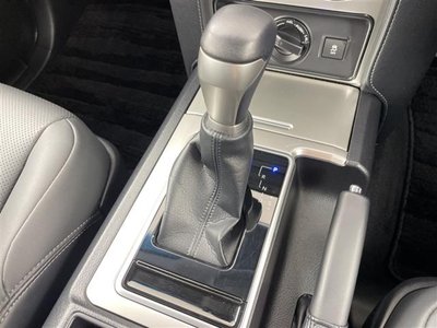 TOYOTA LAND CRUISER PRADO - 10