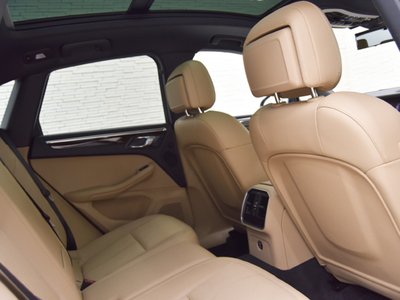 2023 Porsche MACAN 缩略图 12