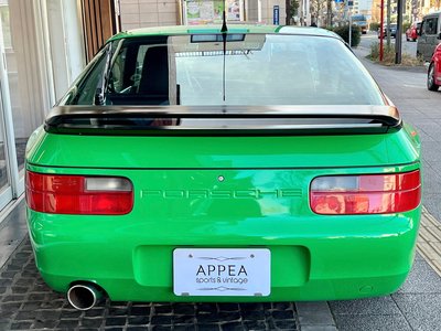 PORSCHE 968 - 6