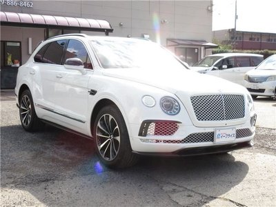 BENTLEY BENTAYGA - 3