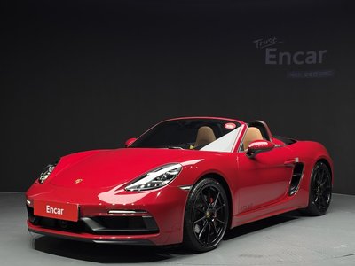 PORSCHE 718 BOXSTER