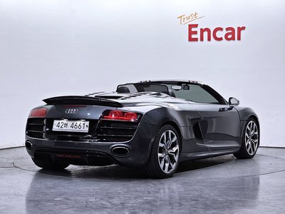 AUDI R8 - 3