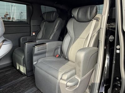 TOYOTA ALPHARD - 7