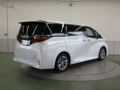 2023 Toyota ALPHARD photo 8