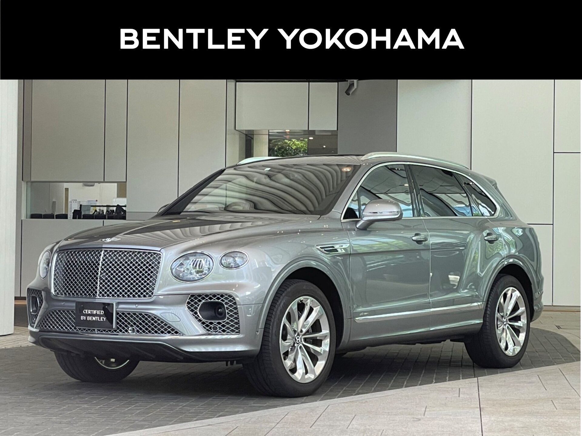 BENTLEY BENTAYGA - View 1