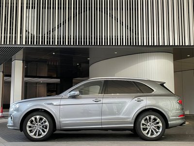 BENTLEY BENTAYGA - 10