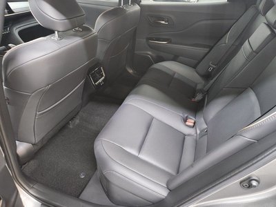 2024 Toyota CROWN CROSSOVER — миниатюра 13