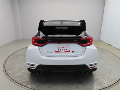 2025 Toyota GR YARIS 照片 4