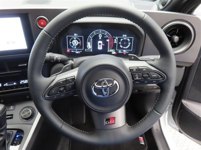 صورة مصغرة 16 لـ 2025 Toyota GR YARIS