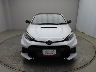 2025 Toyota GR YARIS 照片 2