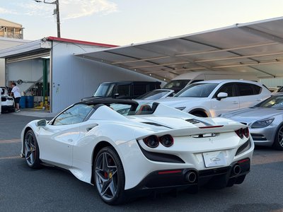 صورة 11 لـ 2021 Ferrari F8 SPIDER