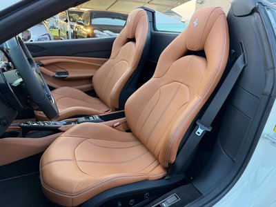 صورة 28 لـ 2021 Ferrari F8 SPIDER