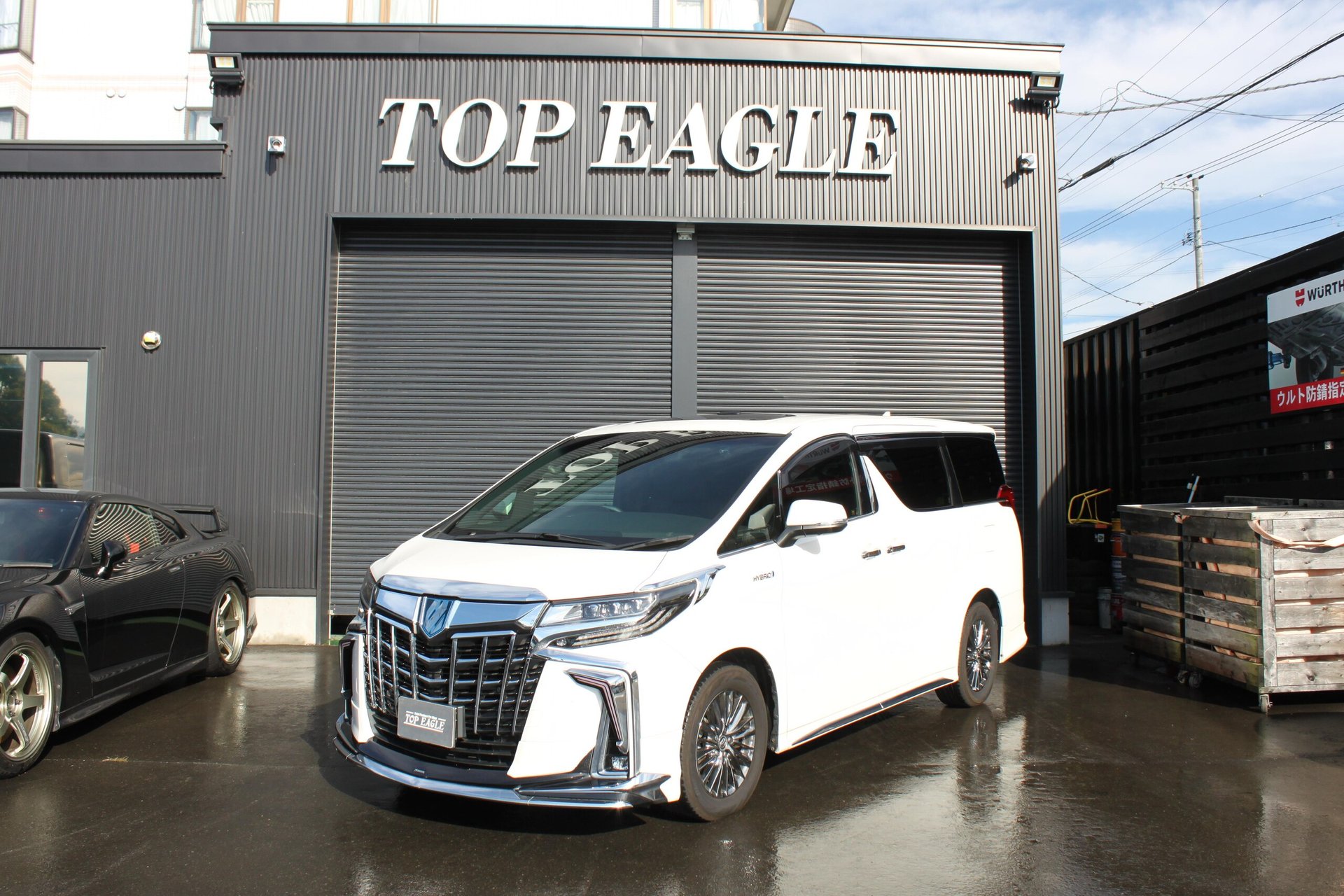 TOYOTA ALPHARD - View 1