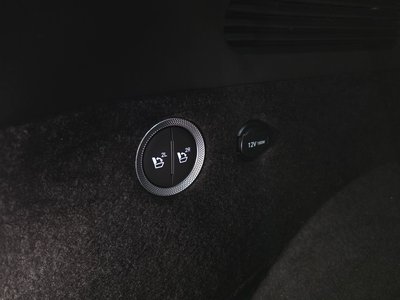 2022 Genesis GV80 thumbnail 33