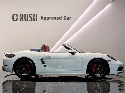 صورة 3 لـ 2019 Porsche 718