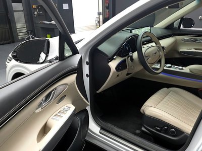 2023 Genesis GV70 缩略图 13