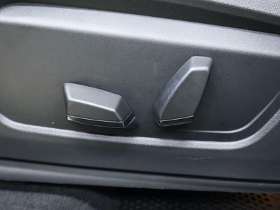 صورة مصغرة 34 لـ 2024 BMW X1