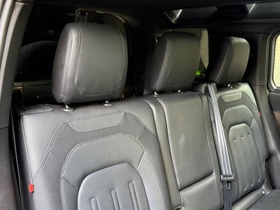 LAND ROVER DEFENDER 110 X DYNAMIC SE D300 - 6