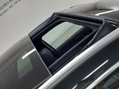 2025 Mercedes-BENZ EQA — миниатюра 12