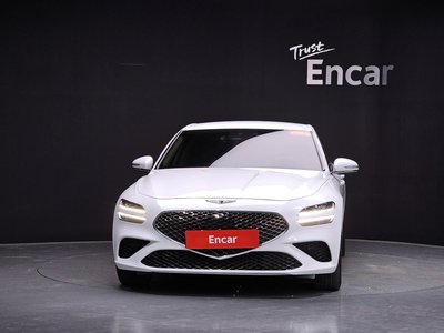 صورة 3 لـ 2021 GENESIS THE NEW G70