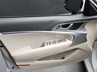 2021 Genesis THE NEW G70 缩略图 14