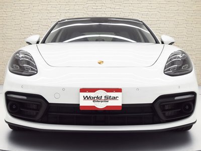 PORSCHE PANAMERA - 7