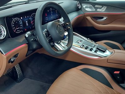 2025 Mercedes-BENZ GT AMG 照片 9