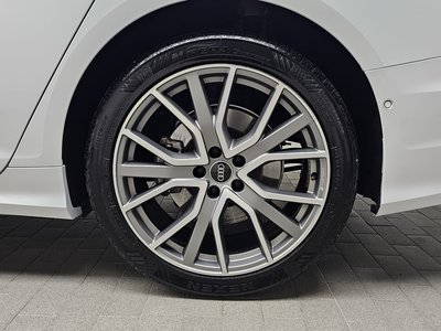 AUDI A6 - 6