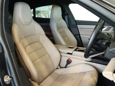 2023 Porsche TAYCAN — миниатюра 12