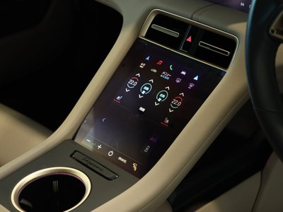 2023 Porsche TAYCAN — миниатюра 15