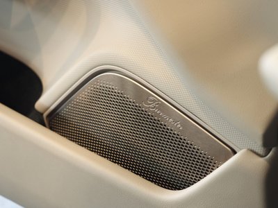 2023 Porsche TAYCAN — миниатюра 18