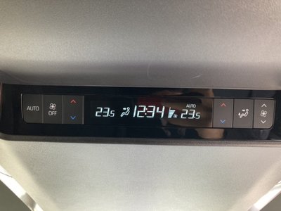 TOYOTA ALPHARD - 7
