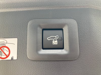 2025 TOYOTA ALPHARD — миниатюра 15