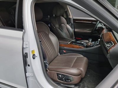 2016 Genesis EQ900 缩略图 12