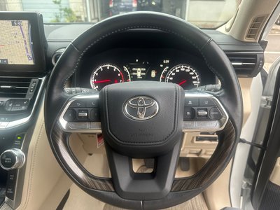 2023 Toyota LAND CRUISER 300 — фото 12