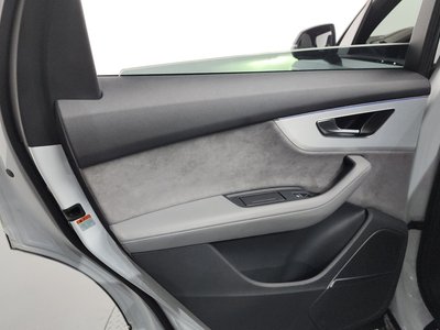 2021 AUDI Q7 — миниатюра 15