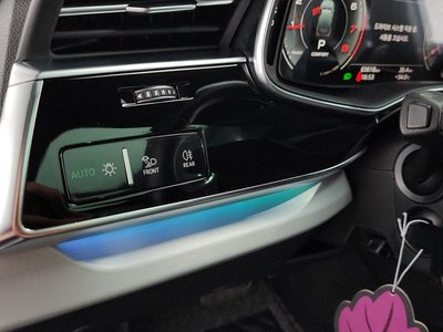 2021 AUDI Q7 — миниатюра 26
