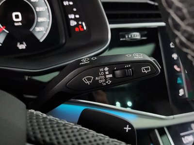2021 AUDI Q7 — миниатюра 27