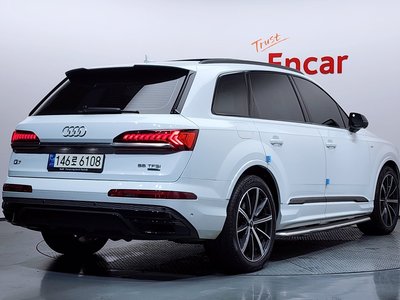 2021 AUDI Q7 照片 4