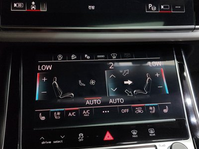 2021 AUDI Q7 — миниатюра 33