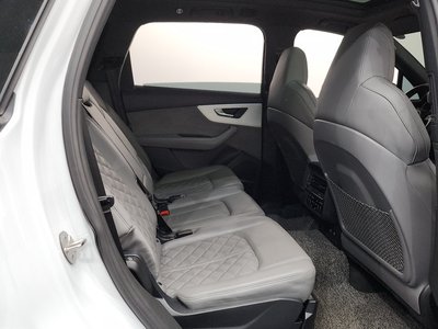 2021 AUDI Q7 — миниатюра 17