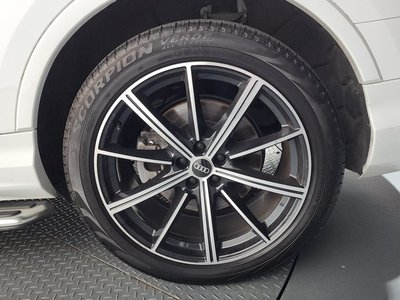 2021 AUDI Q7 照片 8