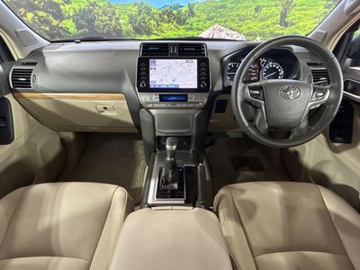 TOYOTA LAND CRUISER PRADO - 2