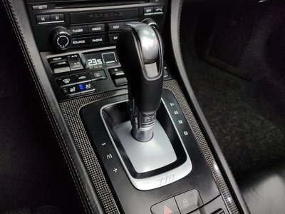 صورة 9 لـ 2021 Porsche 718