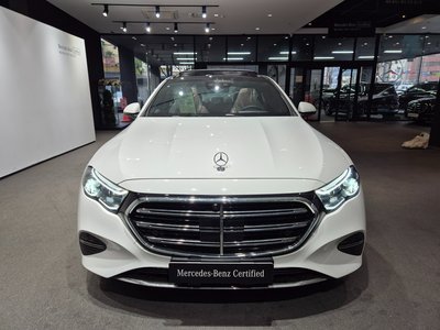 MERCEDES-BENZ E-CLASS - 2