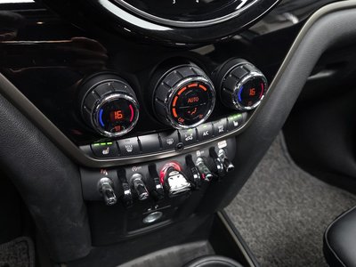 صورة مصغرة 32 لـ 2022 MINI COOPER COUNTRYMAN