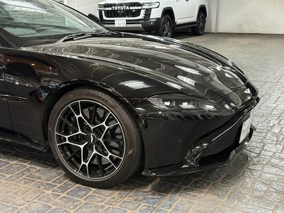 ASTON MARTIN VANTAGE - 3